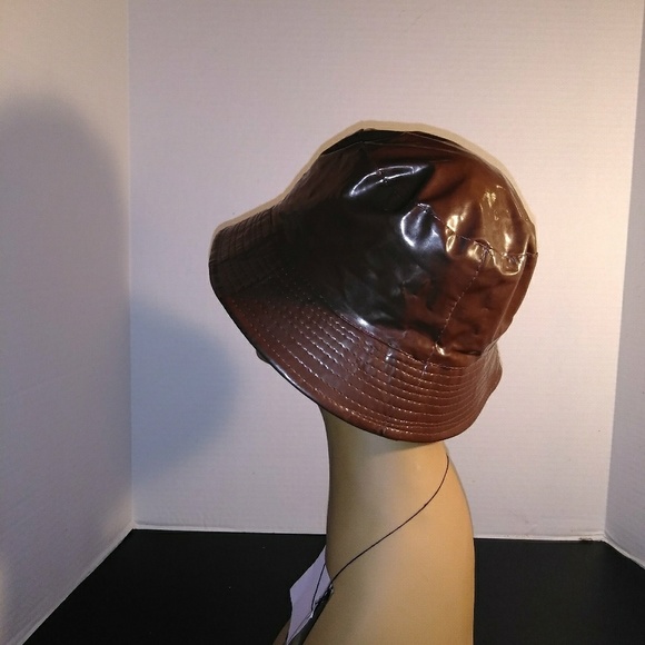 Rain hat - Picture 3 of 3